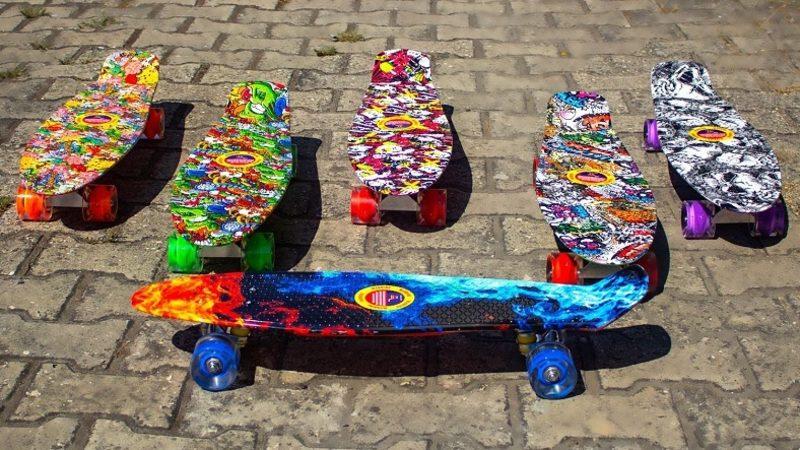 Kullanmaya Yeni Başlayacaklar İçin Her Yaşa ve Bütçeye Göre 10 Kaykay Modeli Tavsiyesi