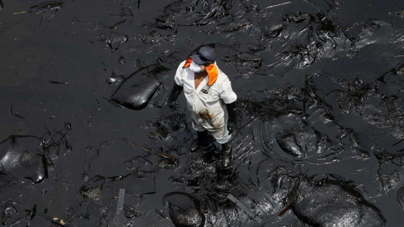 Volkanik Patlama Sonrası Petrol Sızıntısı Yaşanan Peru’da Durum Ciddileşiyor: Milyonlarca Canlının Hayatı Tehlikede