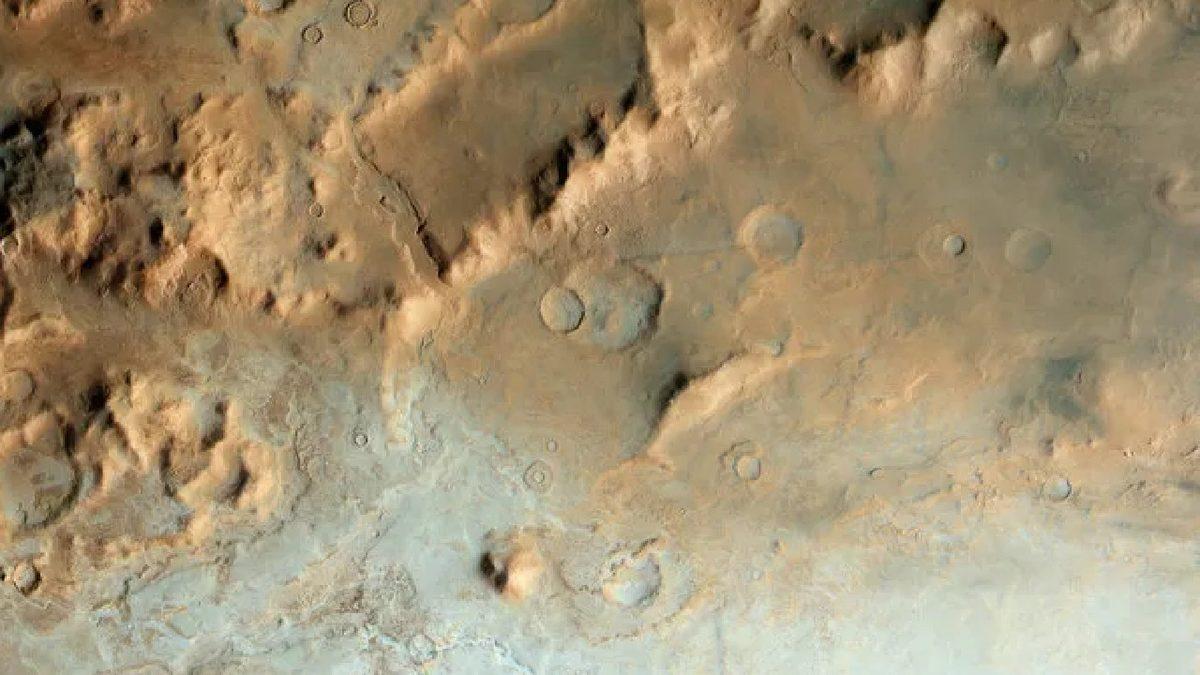 Mars Yüzeyindeki Milyarlarca Yıllık Su İzleri İncelendi: Tahminler İç Açıcı Değil