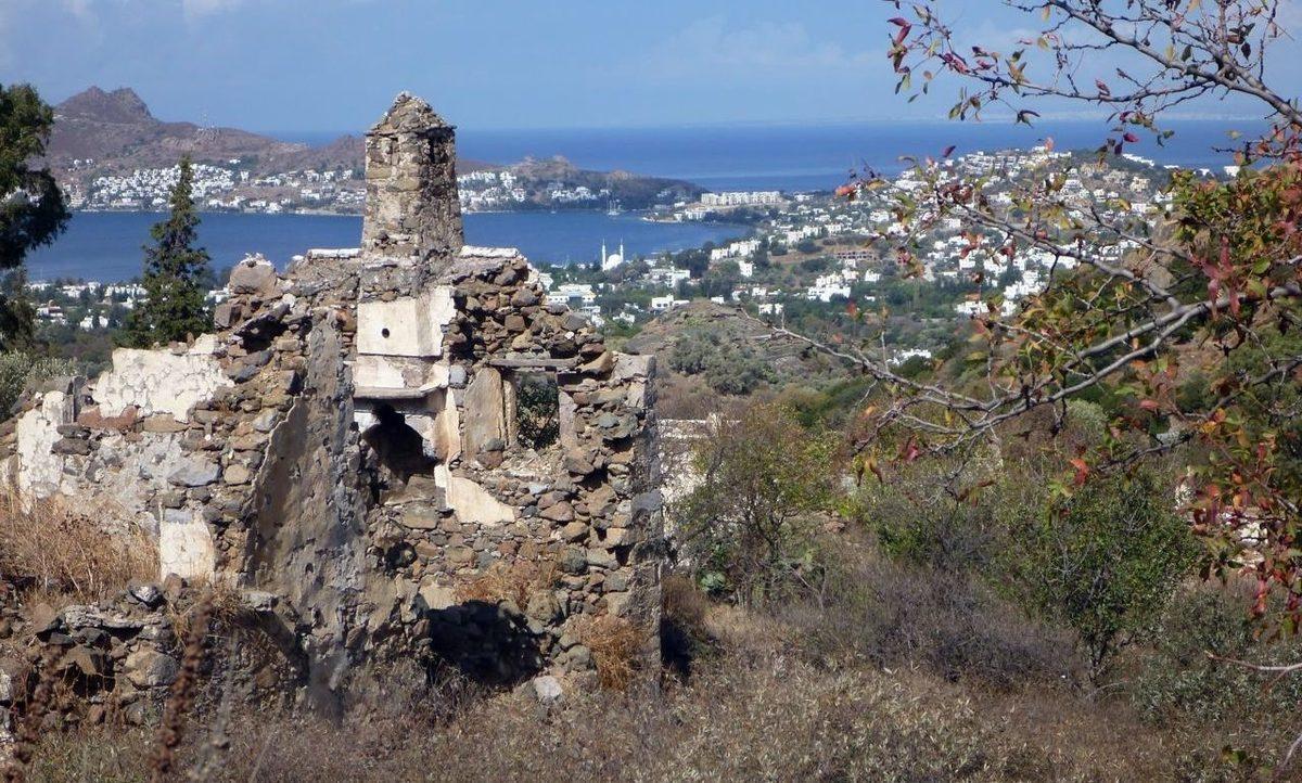 Türkiye’de Tek Başına Gezmenin Yürek İstediği 13 Terk Edilmiş Mekan