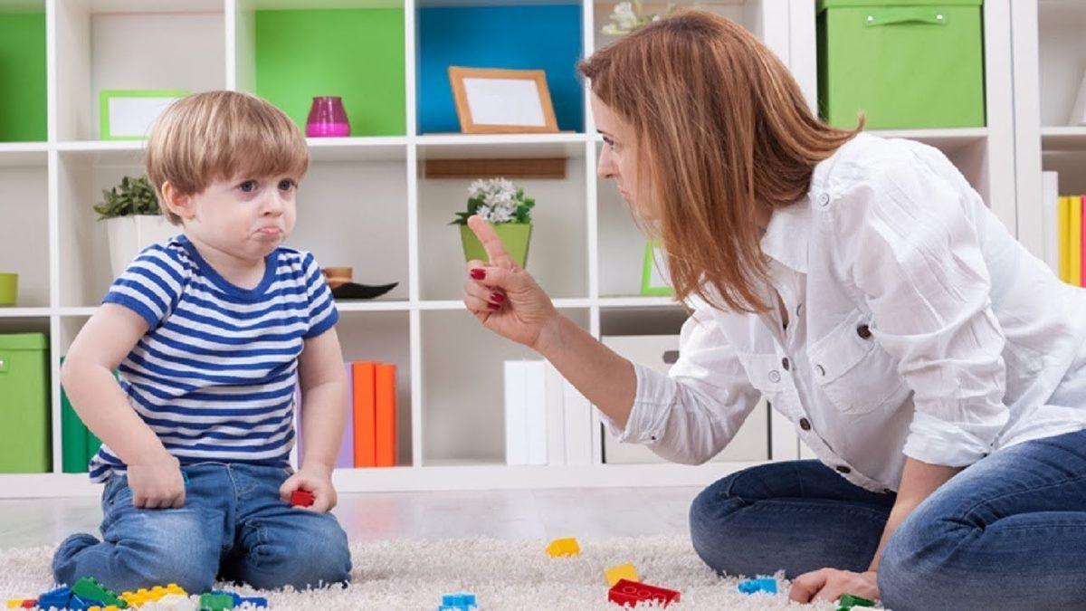 Çocuğunuzu Yetiştirirken Asla Yapmamanız Gereken 13 Hata ve Bilimsel Açıklamaları