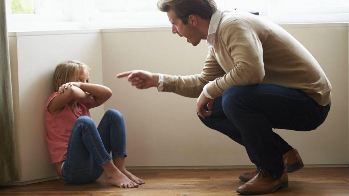 Çocuğunuzu Yetiştirirken Asla Yapmamanız Gereken 13 Hata ve Bilimsel Açıklamaları