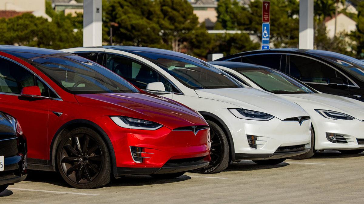 1 Milyona Yakın Tesla Otomobili Etkileyen ’Güvenlik Sorunu’ Keşfedildi