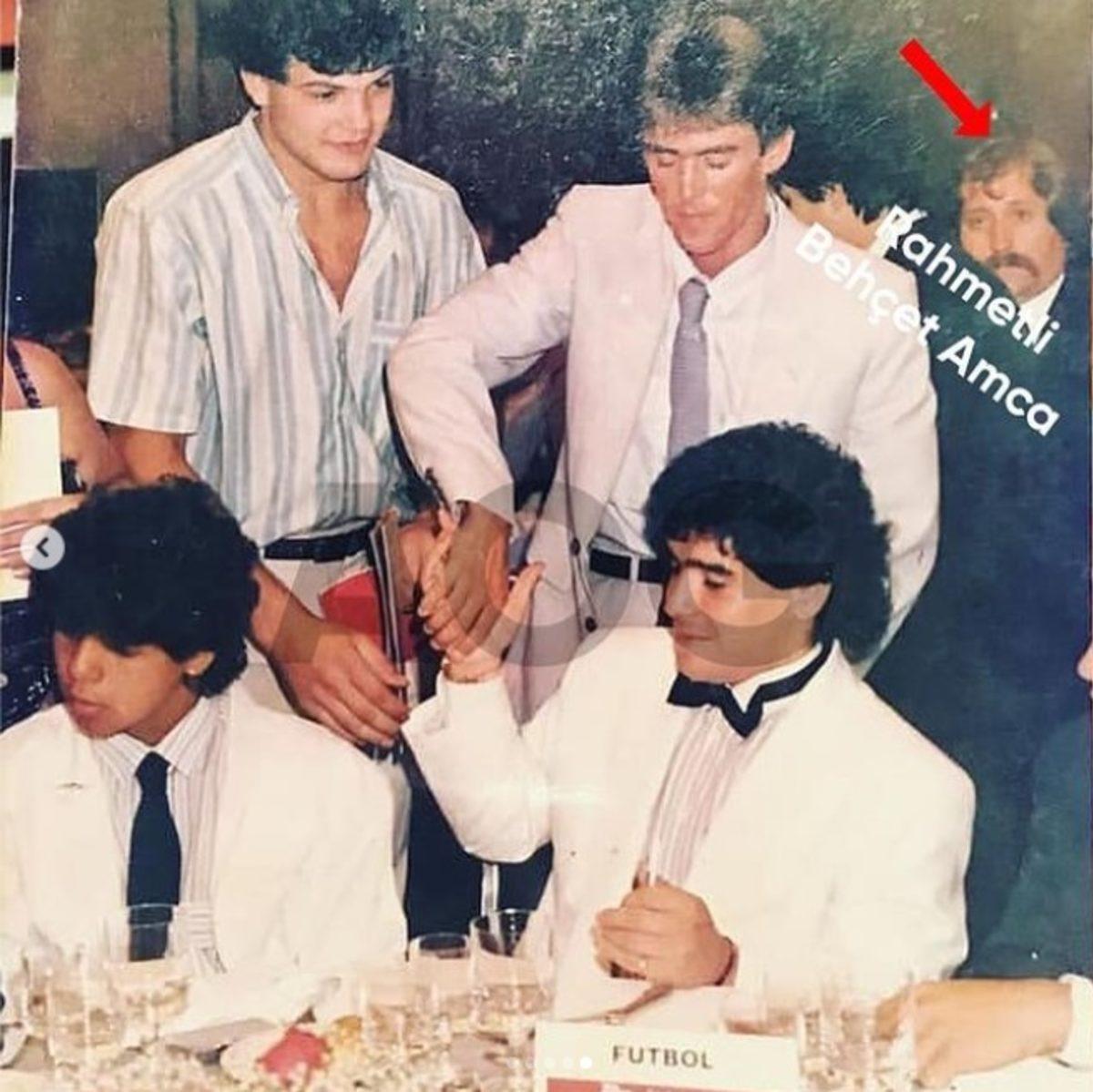 İki Türkün Yıllar Evvel Maradona ile Kesişen Yollarının Garip Hikayesi