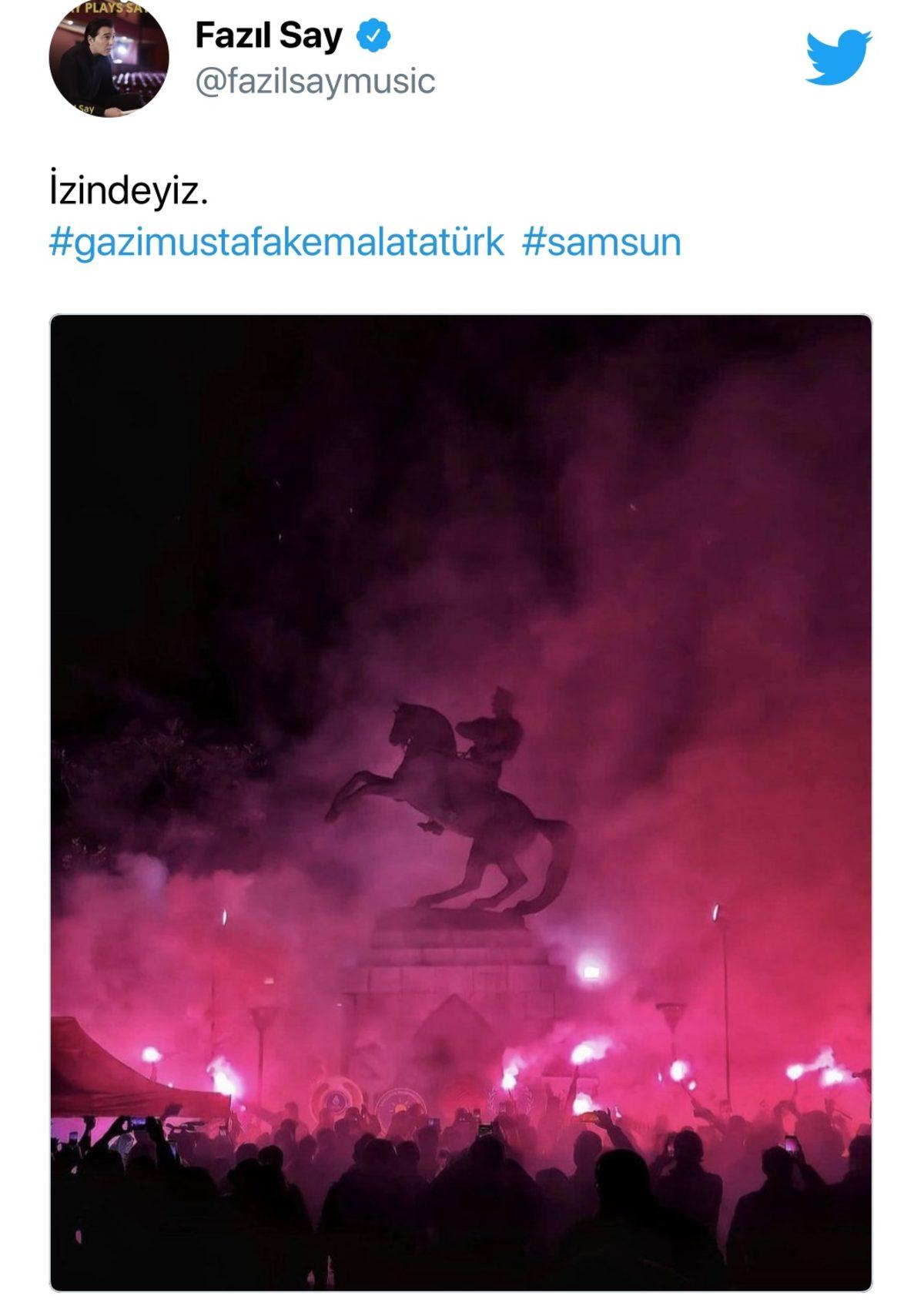 Samsun’da Saldırı Düzenlenen Atatürk Anıtı Sosyal Medyanın Gündeminde: Anıtın Etrafında Yüzlerce Kişi Nöbet Tutuyor