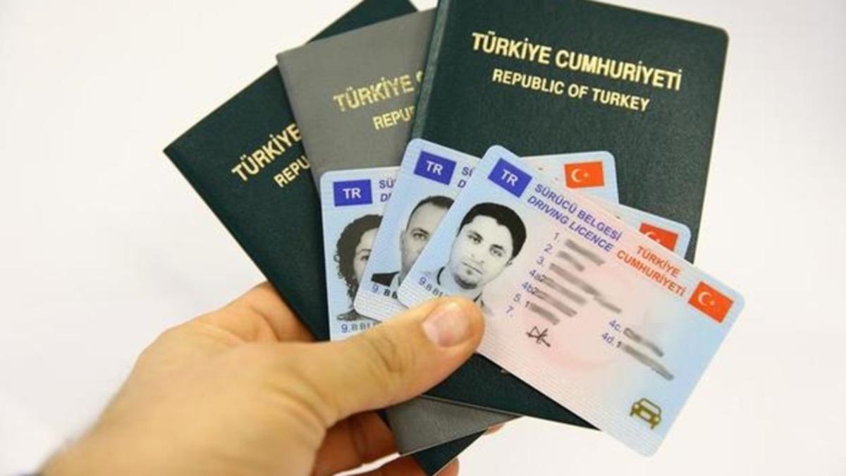 Ehliyet ve Pasaport Ücretlerine Zam Geldi: Yeni Fiyatlar Ne Olacak?