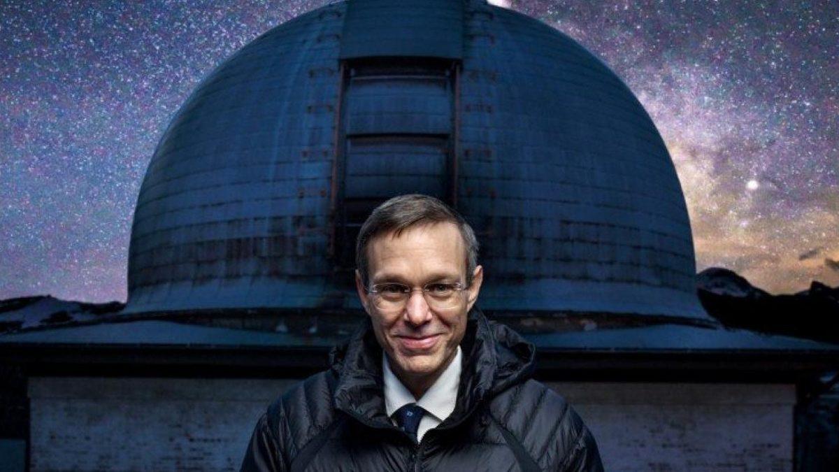 Harvard Profesörü, İki Yıl İçinde UFO’lara Ait Yüksek Çözünürlüklü Görseller Toplayacağını İddia Etti