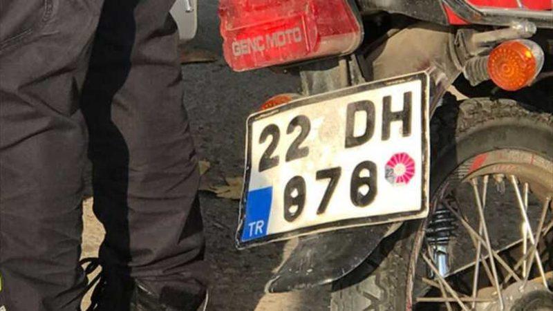 Türk Motosiklet Sürücüsünün Radara Yakalanmamak İçin Bulduğu Çözüm Deşifre Oldu