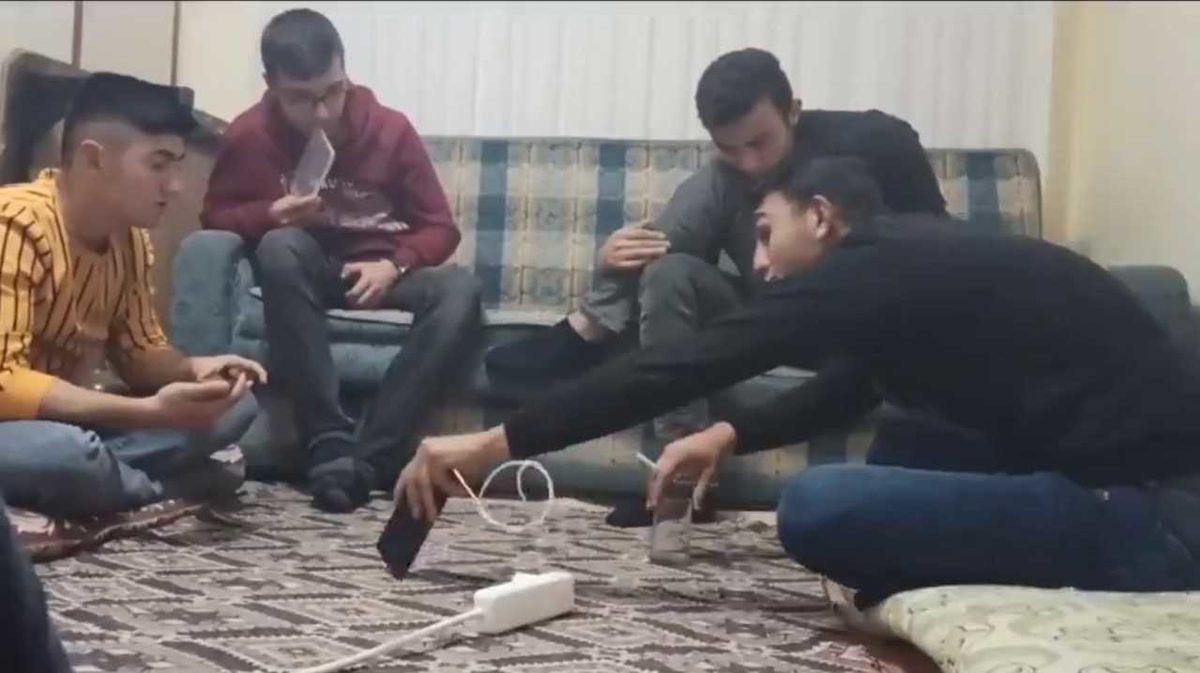 Türk Gençlerin Twitter’da Viral Olan “Dünya’nın Dönüşü” Konulu Tartışması