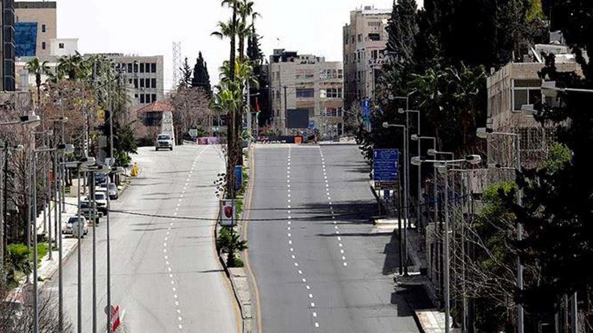 Koronavirüs Kapsamındaki Yeni Tedbirler Belli Oldu: Hafta Sonu Sokağa Çıkmak Yasaklandı