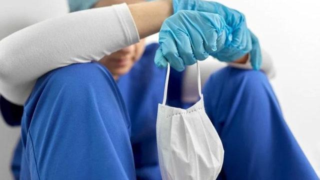 Türk Doktorların Yurt Dışına Gerçekleştirdiği ‘Beyin Göçü’ Dünya Basınında: Neler Söyleniyor?