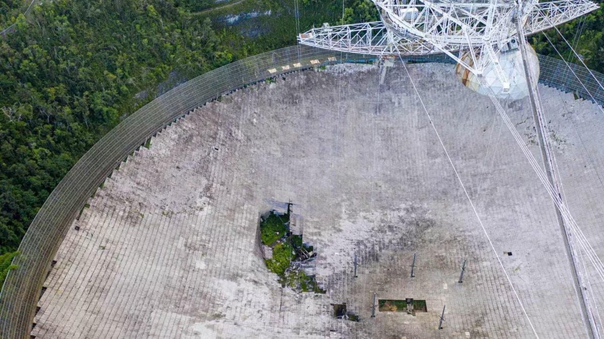 57 Yıldır Gökyüzünü Gözetleyen Arecibo Gözlemevi Çöktü