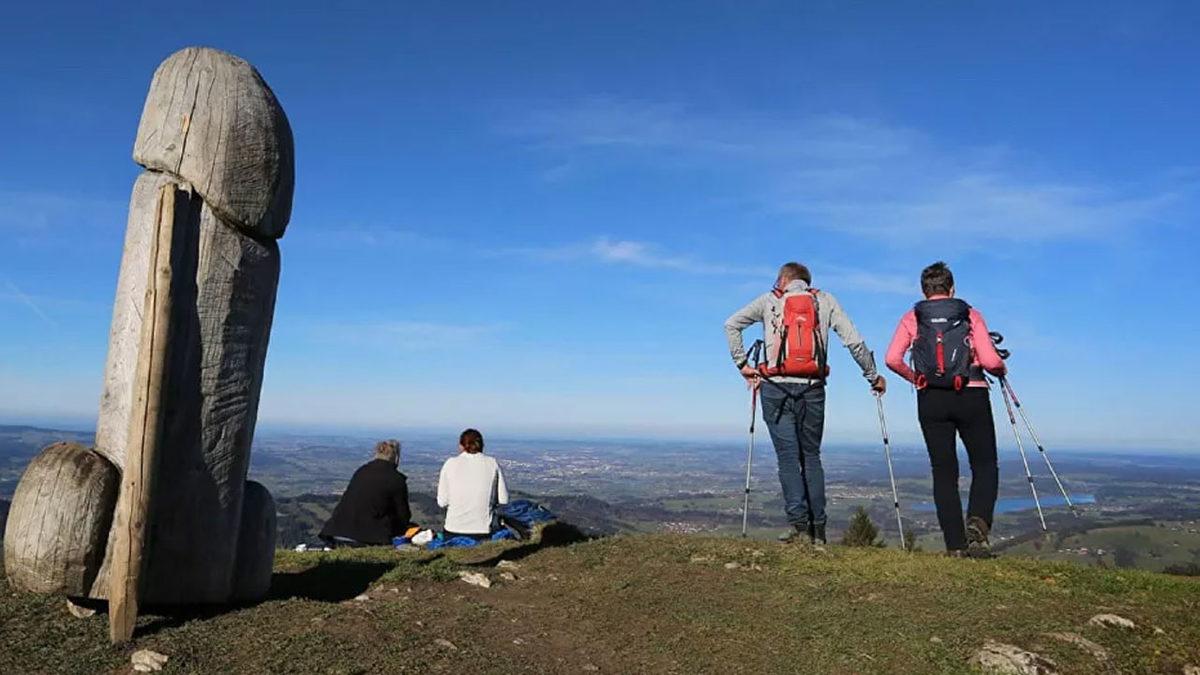 Kaybolan Monolit’lerin Ardından Almanya’daki Bir ‘Nesne’ de Ortadan Kayboldu