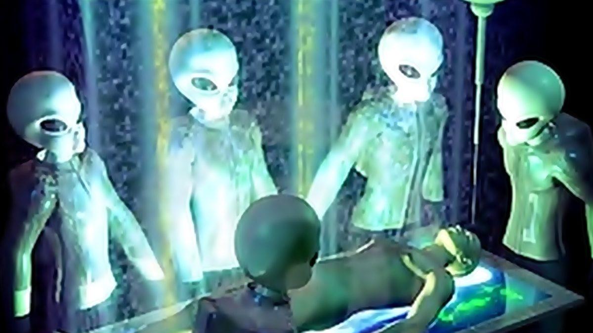 Uzaylılar Tarafından Kaçırıldığını İddia Eden Bir Kadın, Yaşadıklarını Webtekno’ya Anlattı: Peki Bilim Bu Konuda Ne Söylüyor?