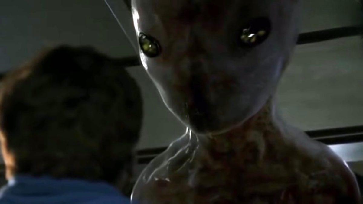 Uzaylılar Tarafından Kaçırıldığını İddia Eden Bir Kadın, Yaşadıklarını Webtekno’ya Anlattı: Peki Bilim Bu Konuda Ne Söylüyor?