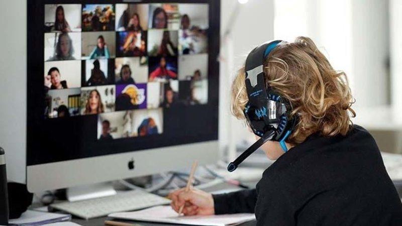 Bi’ Bitmediniz: Siber Sapıklar, Öğrenci ve Öğretmenlere 18+ Videolar İzletiyor