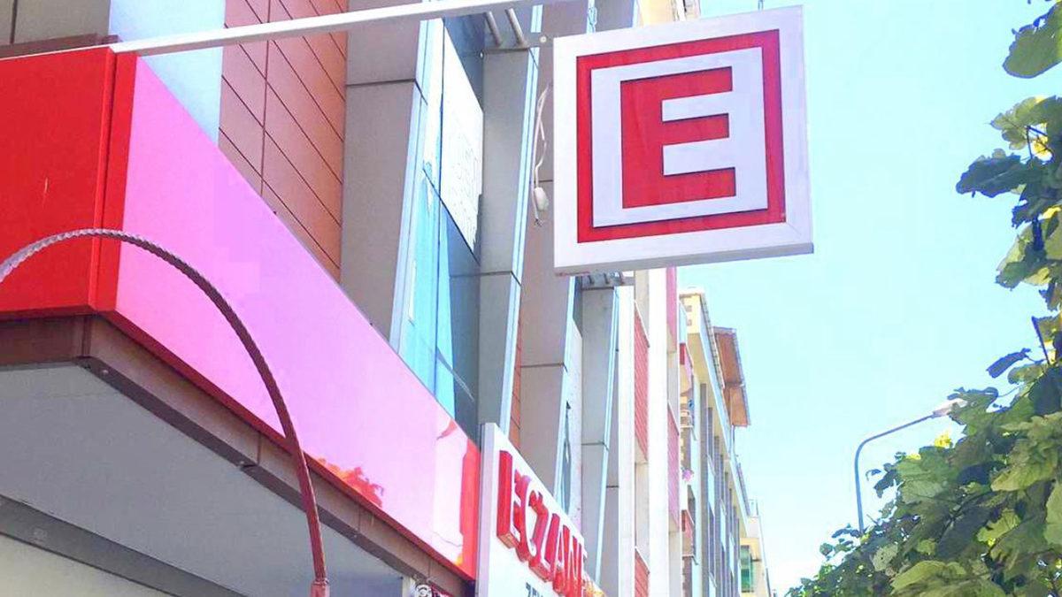 Eczanelerin ’E’ Tabelası ’Reklam’ Sayıldı: Artık Tüm Eczaneler Tabela Vergisi Ödeyecek