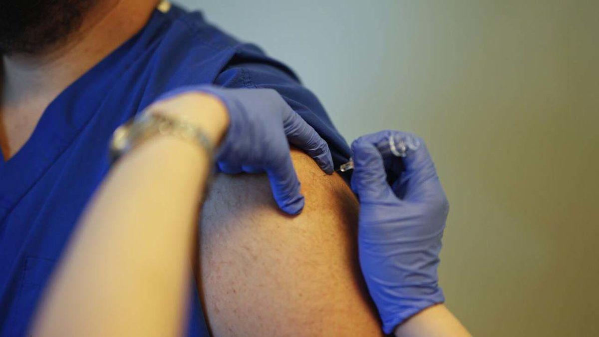 Fahrettin Koca, Neden Çin’den Gelen Koronavirüs Aşısının Tercih Edilmesi Gerektiğini Açıkladı