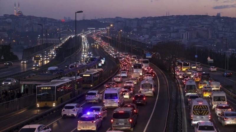 Yine Yanlış Zirvedeyiz: İstanbul, 2021 Yılında Dünyanın En Yoğun Trafiğine Sahip Şehri Oldu