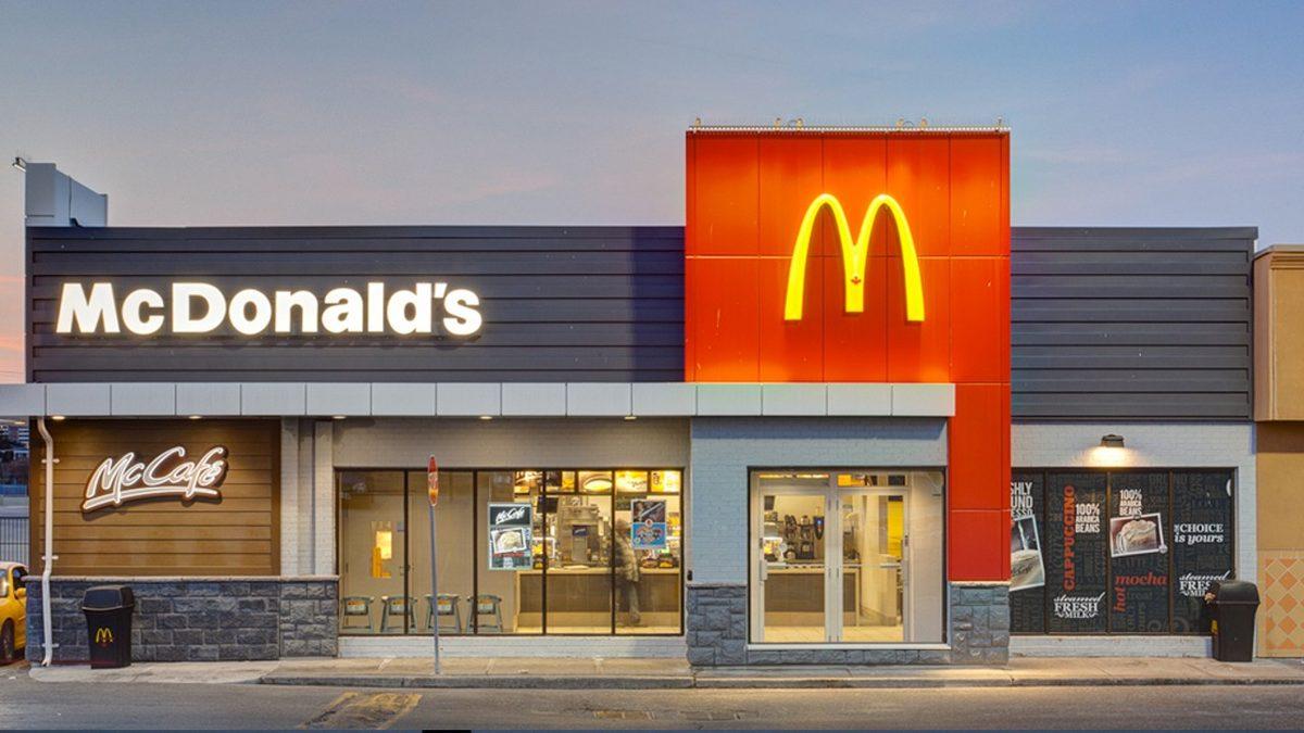 McDonald’s Metaverse’e Giriş Yapıyor: NFT Menüler ve Sanal Restoranlardan Eve Sipariş Geliyor