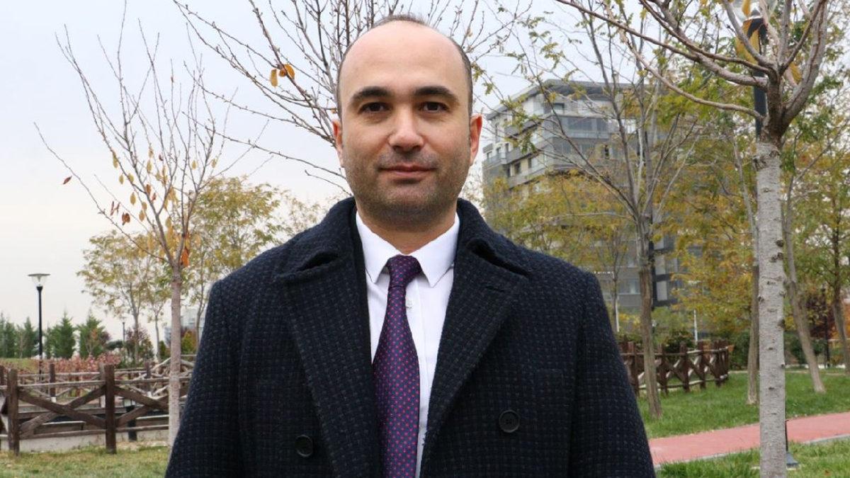 Pfizer’ın COVID-19 Aşısı İçin Gönüllü Olan Türk Doçent, Yan Etkileri Anlattı