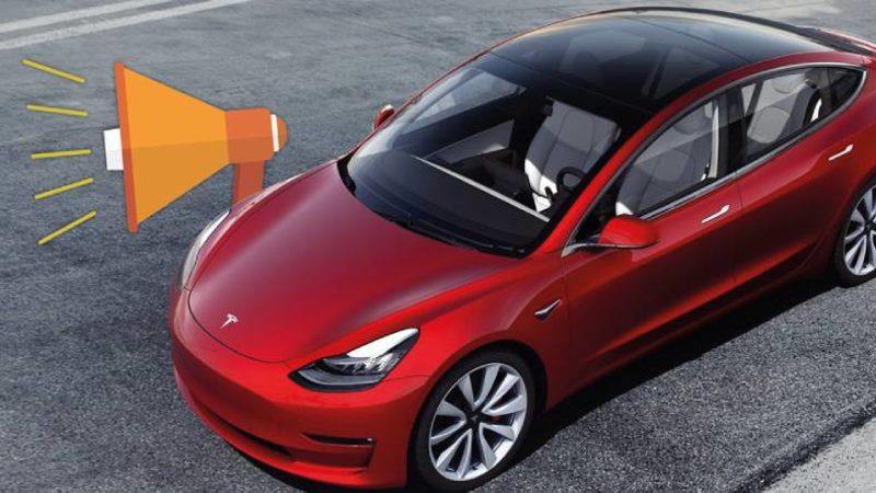 Tesla, Kullanıcıların Çok Sevdiği Bir Özelliği Kaldırmak İçin Yüzbinlerce Aracını Geri Çağıracak