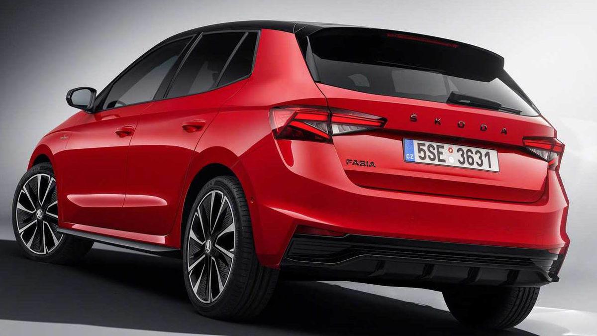 Spor Otomobil Kadar Havalı Şehir İçi Otomobili 2022 Skoda Fabia Monte Carlo Tanıtıldı