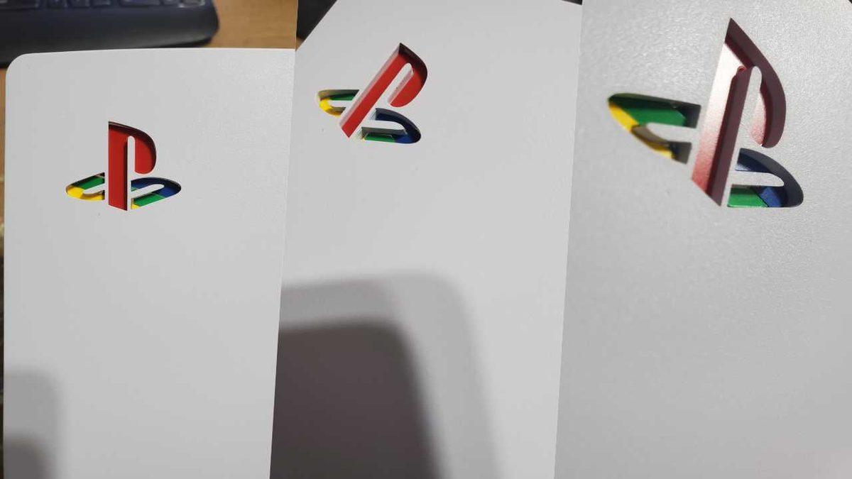 Bir Oyunsever, PlayStation 5’e PS’in 26 Yıllık Renkli Logosunu Ekledi