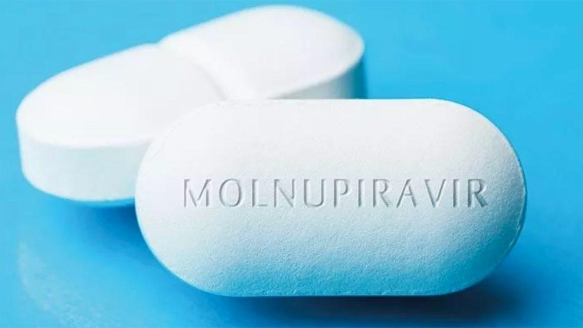 Fahrettin Koca’dan ’Yeni İlaç Dağıtımı’ Açıklaması: COVID-19 Tedavi Başarısını Artıran Bir İlacın Dağıtımına Başlandı