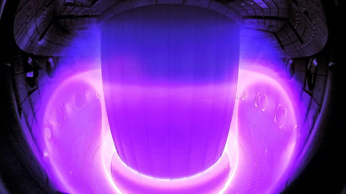 Google’ın Yapay Zekası ’Yapay Güneşi’ Kontrol Etmeyi Öğrendi: Artık Tek Eksik Robot Ahtapot Kolları...