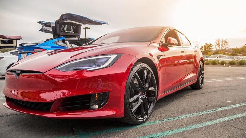 Tesla, Model S ve Model X Üretim Hattını Açıklanmayan Bir Nedenden Dolayı 18 Günlüğüne Durduruyor