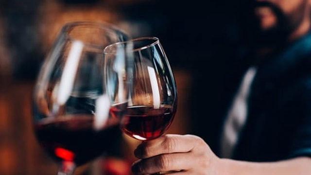 Alkollü İçeceklerin Covid-19’a Karşı Ne Kadar Koruma Sağladığı Açıklandı: Ancak Hemen Sevinmeyin...