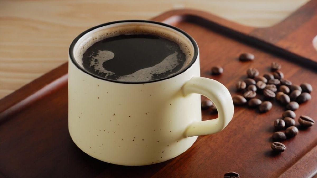 ’Acı Kahve’ Sevmenin Psikopatlık ve Sadizmle İlişkili Olduğu Ortaya Çıktı (Bugün de ’Normal İnsan’ Olamadık)