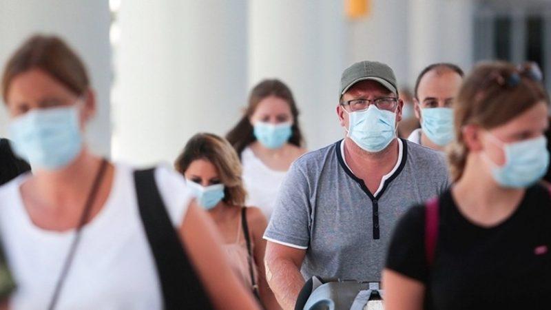 İngiltere, Sars-Cov-2’nin Daha Hızlı Yayılabilen Bir Versiyonunun Ortaya Çıktığını Açıkladı