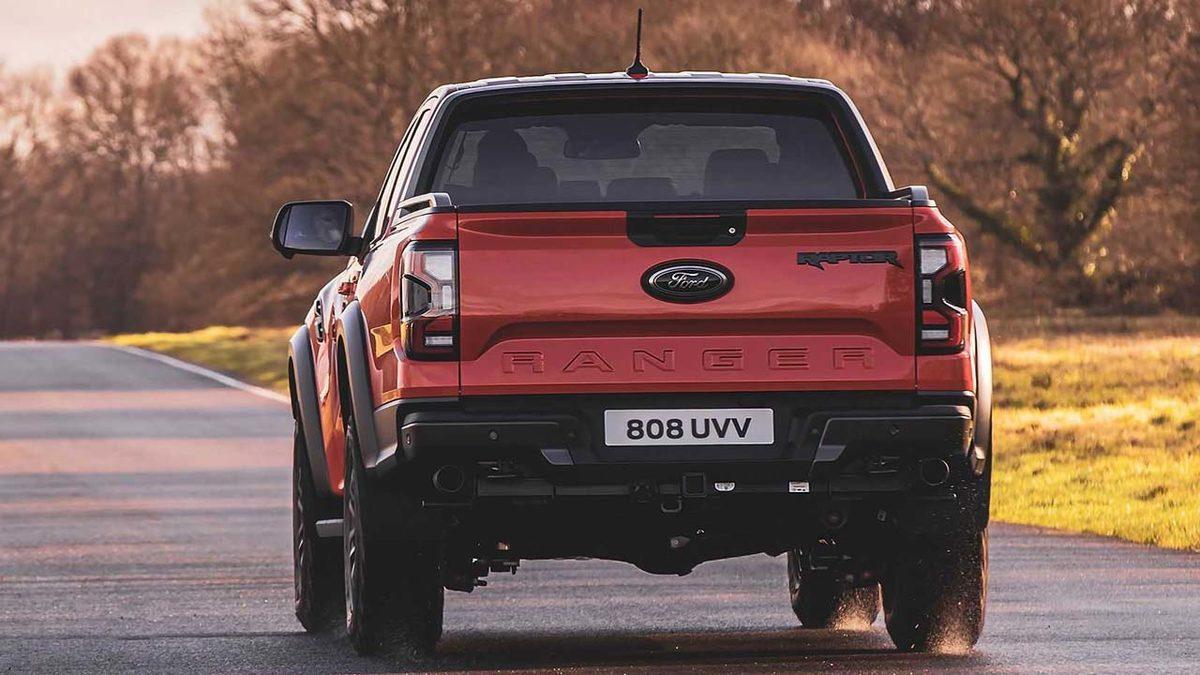 Adeta ’Tekerlekli Tank’ Gibi Görünen 2022 Ford Ranger Raptor Tanıtıldı