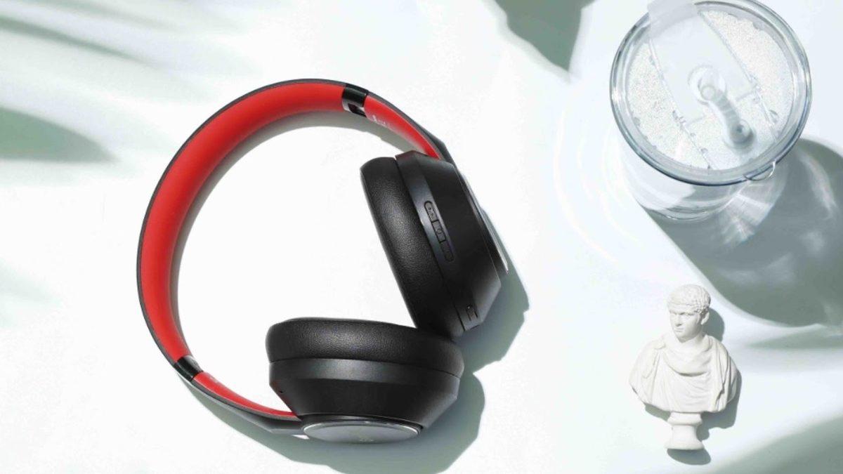 Aktif Gürültü Önleme Özelliğine Sahip Premium Hissettiren Kablosuz Kulaküstü Kulaklık: SuperEQ S1