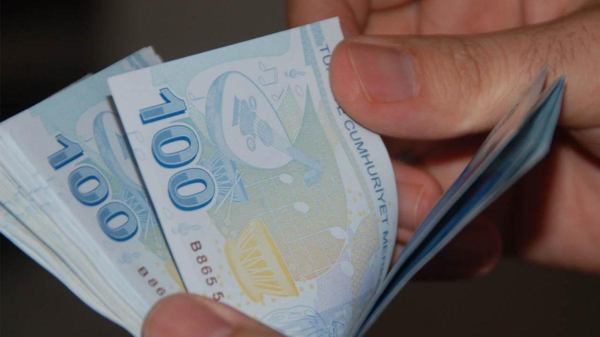 100 TL ve 50 TL’lik Banknotlar Yenilendi: İşte Çoğunuzun Farkına Bile Varmayacağı Değişiklik