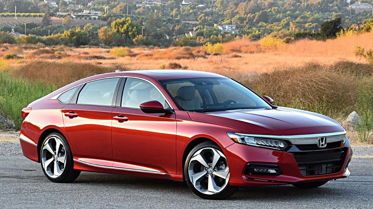 Honda, Yazılım Hatası Nedeniyle 737 Bin Accord ve Insight Modelini Geri Çağırdı