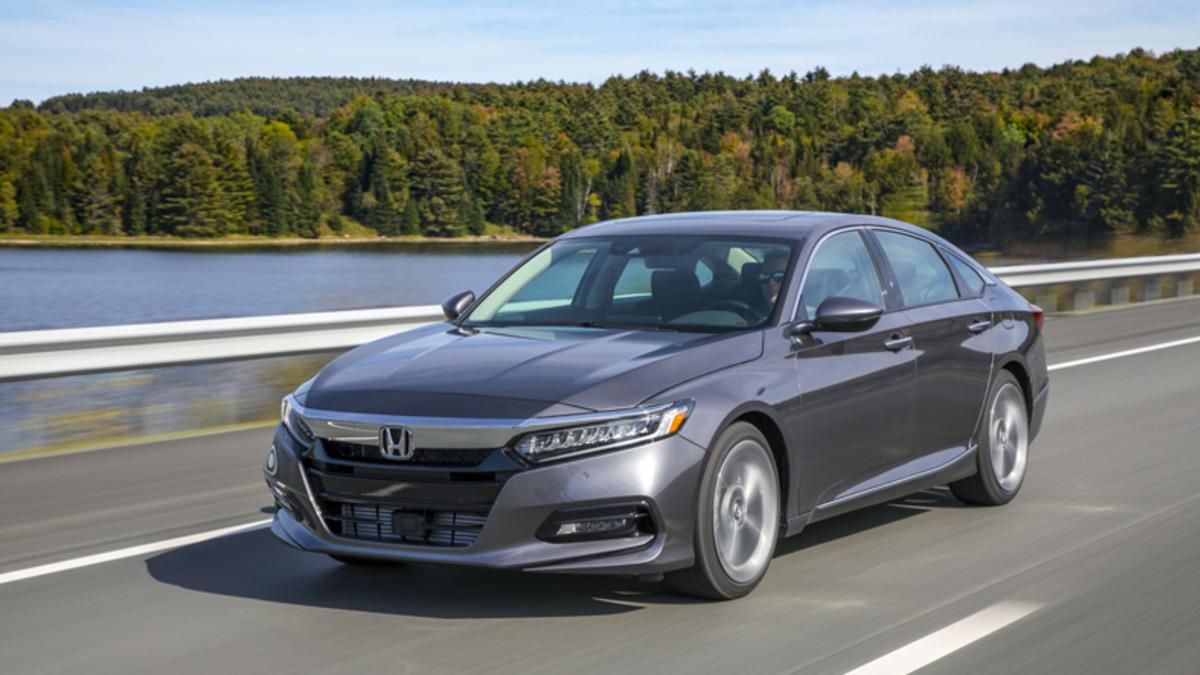 Honda, Yazılım Hatası Nedeniyle 737 Bin Accord ve Insight Modelini Geri Çağırdı