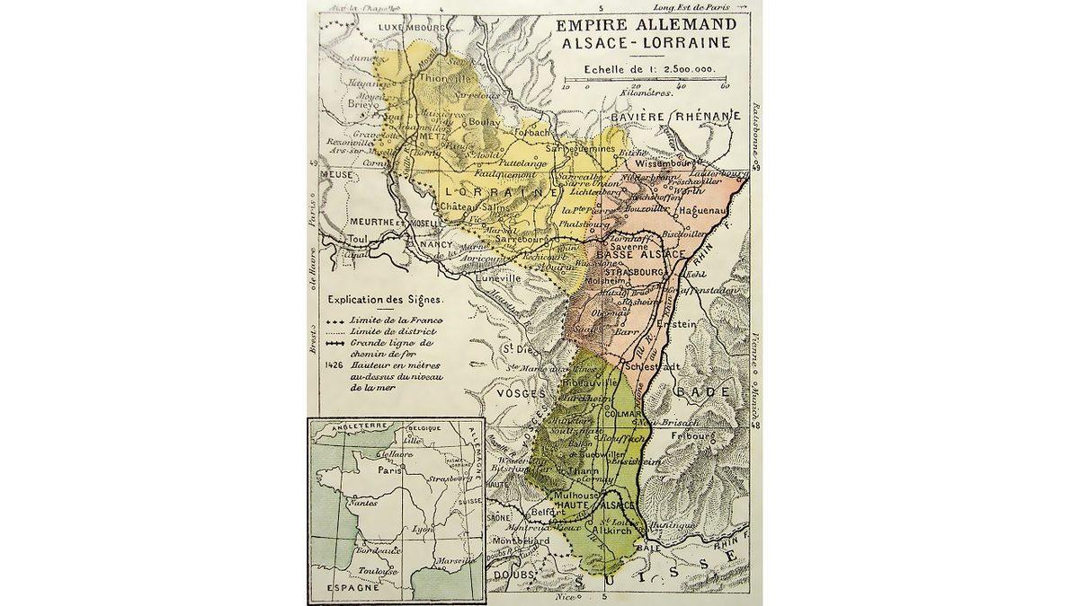 Almanları Mağlup Eden Fransızların Gücünü Göstermek için Yapılan Boğa Heykeli Nasıl Oldu da Kadıköy’ün Sembolü Haline Geldi?