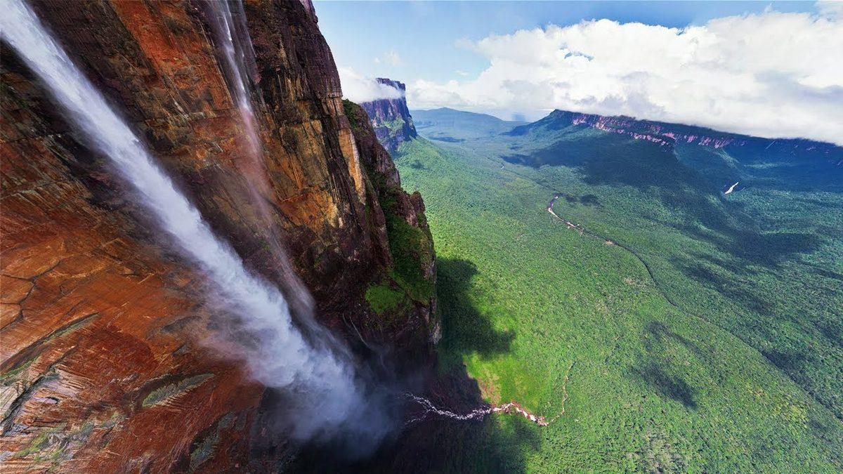 Eyfel Kulesi’nin Tam 3 Katı Olan Dünyanın En Yüksek Şelalesi ‘Angel’ Hakkında Duyunca Şaşıracağınız 8 Bilgi