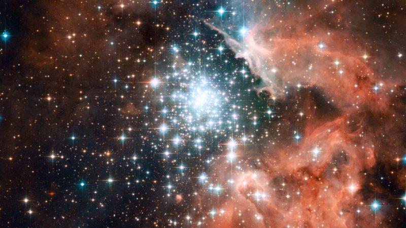 NASA: NGC 3603 Takımyıldızı, Bir Mücevher Gibi Parlıyor