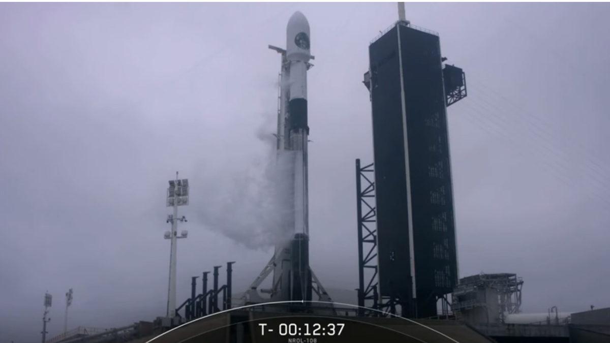 SpaceX, ABD Casus Uydusu Fırlatma Görevini Son Saniyede İptal Etti