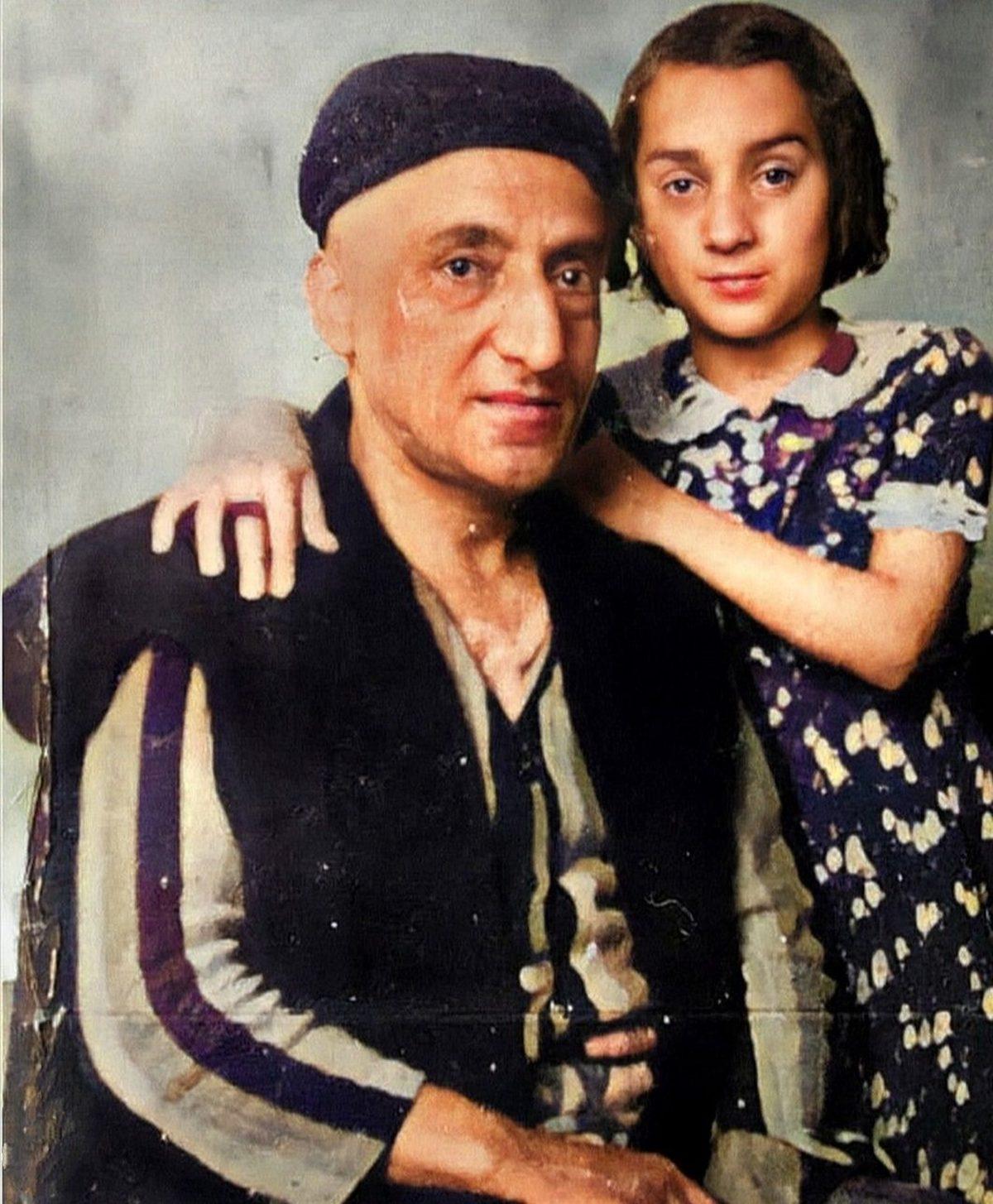 Geçtiğimiz Yüzyılda Çekilen Bu 24 Tarihî Fotoğrafa Bakarken Bir Sergide Geziyormuş Gibi Hissedeceksiniz