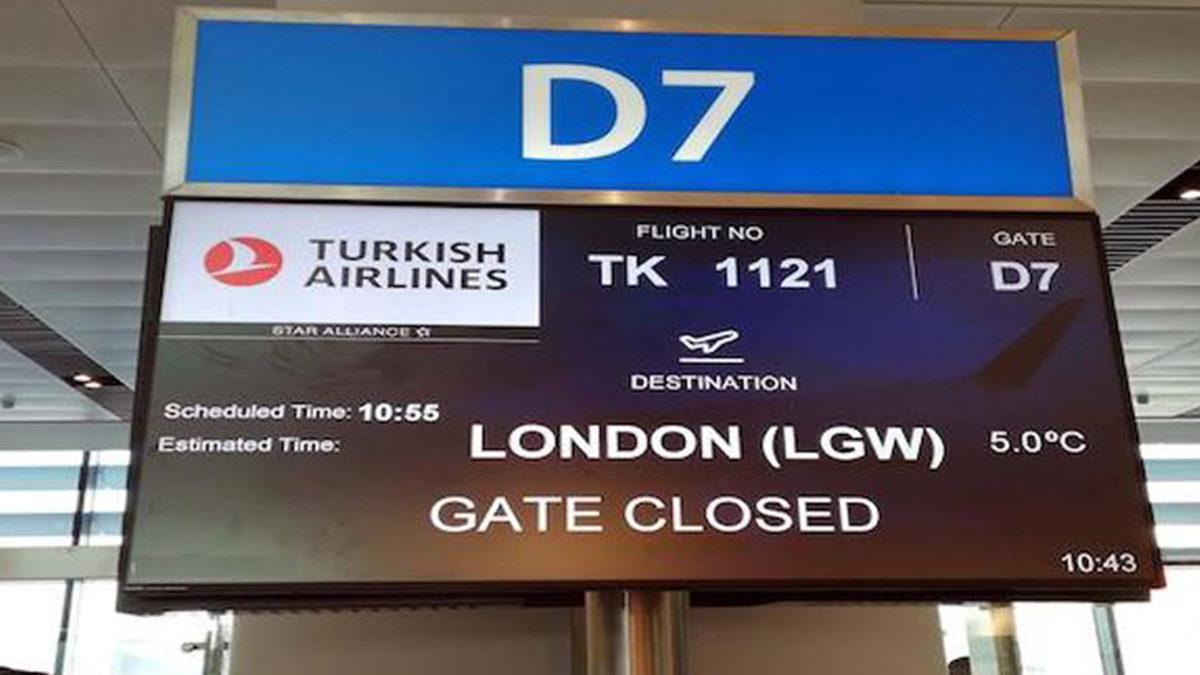 Avrupa, Mutasyon Geçirdiği İddia Edilen COVID-19 Sonrası İngiltere’ye Uçuşları Yasaklamaya Başladı