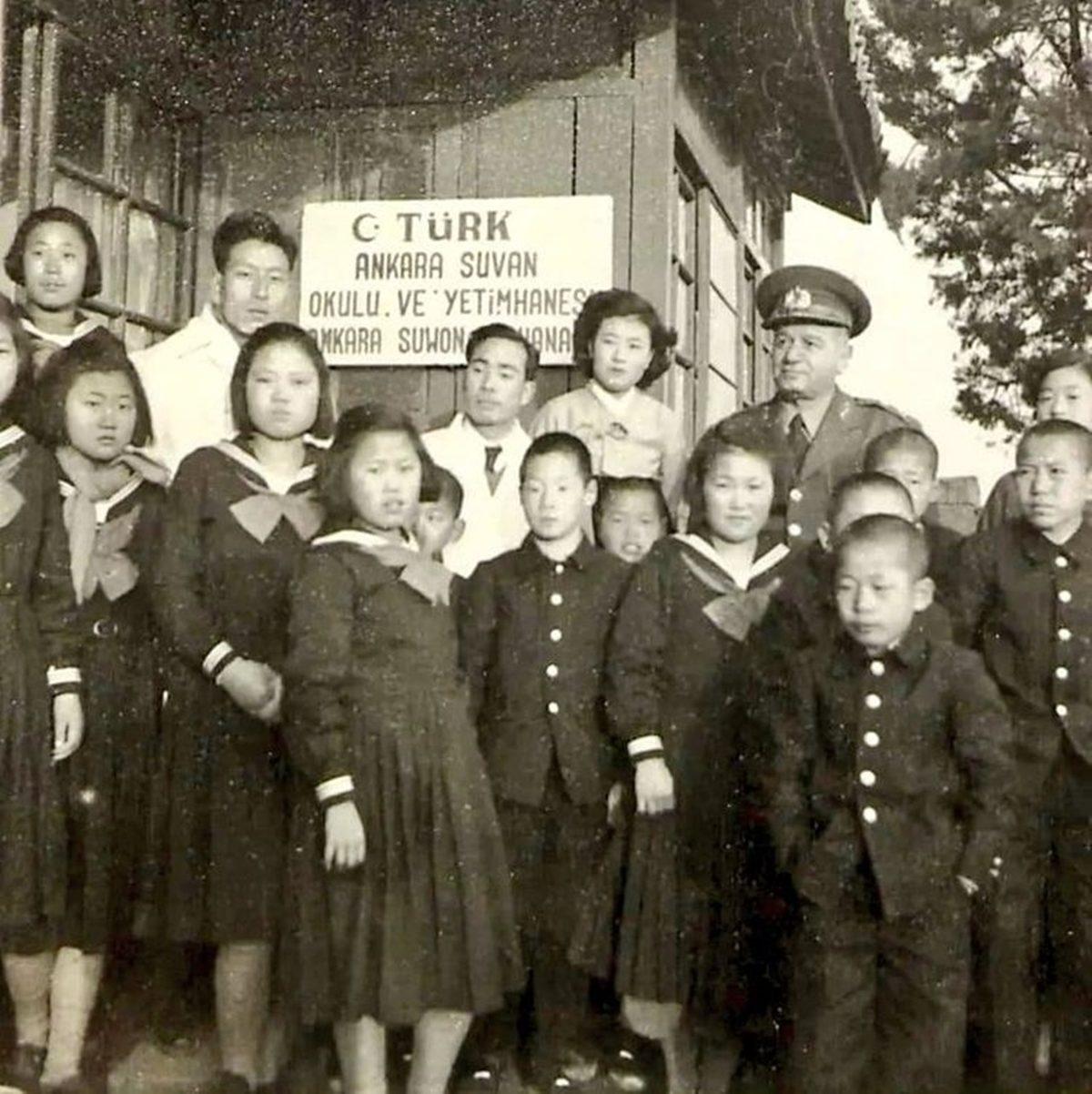 Bu 25 Tarihi Fotoğrafı Gördüğünüzde O Yıllara Gitmiş Kadar Olacaksınız