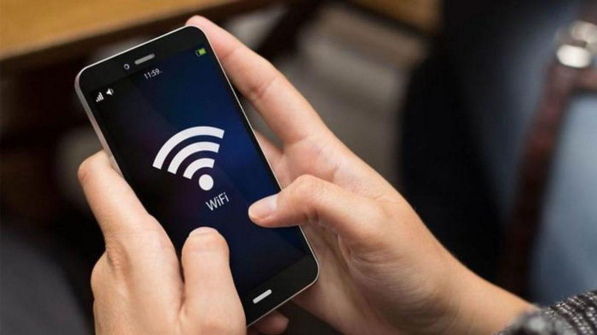 İnternetimiz Bitince Arkadaşımızın Telefonunu Wi-Fi Olarak Kullanmamızı Sağlayan ’Hotspot’ Aslında Nedir, Tam Olarak Ne İşe Yarar?