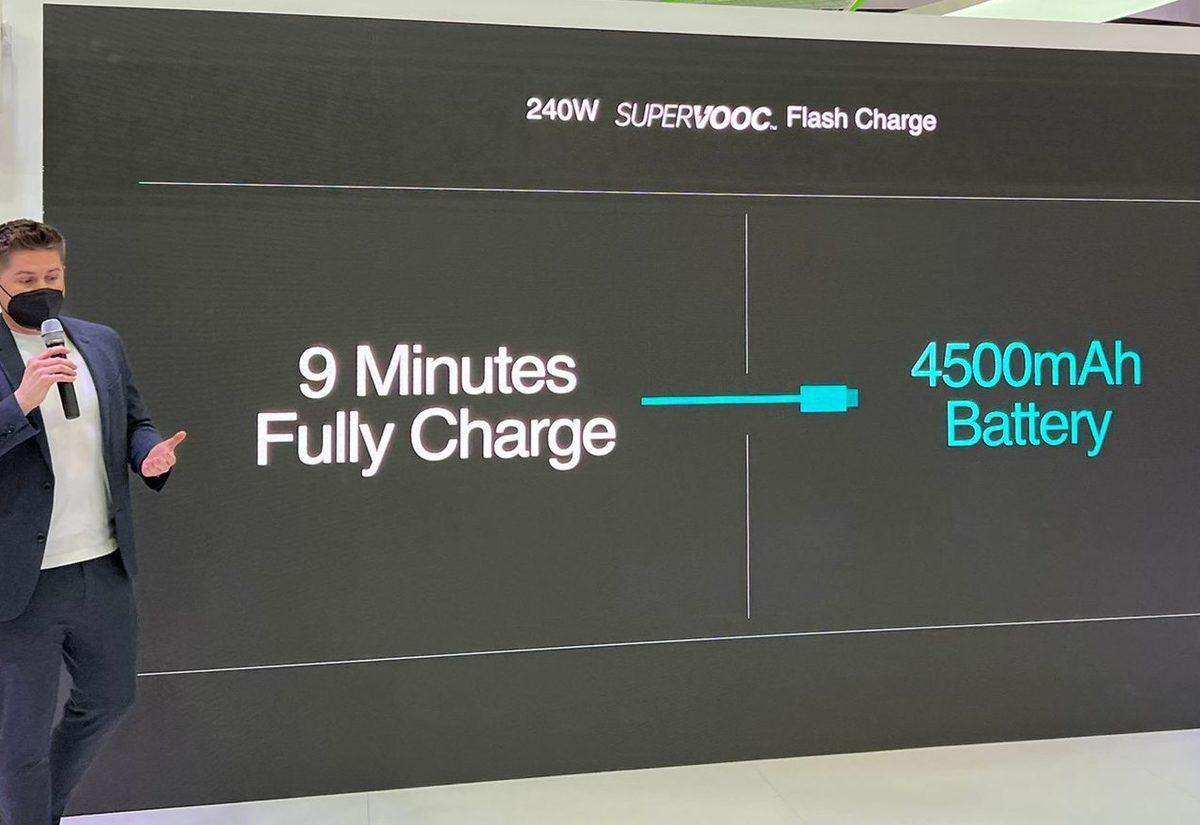 OPPO, Telefonu 15 Dakikada Yüzde 100 Şarj Eden 150W SuperVOOC Hızlı Şarj Sistemini Duyurdu