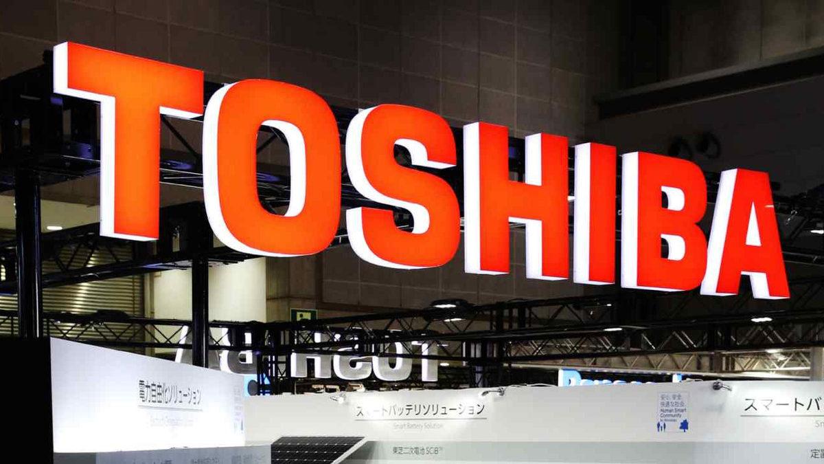 Uzun Süredir Yönetimde Kriz Yaşayan Toshiba’nın CEO’su İstifa Etti
