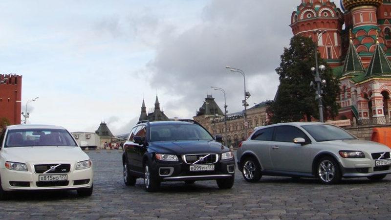 Volkswagen, Mercedes ve Volvo, Ukrayna Saldırıları Nedeniyle Rusya’ya Araç Göndermeyecek